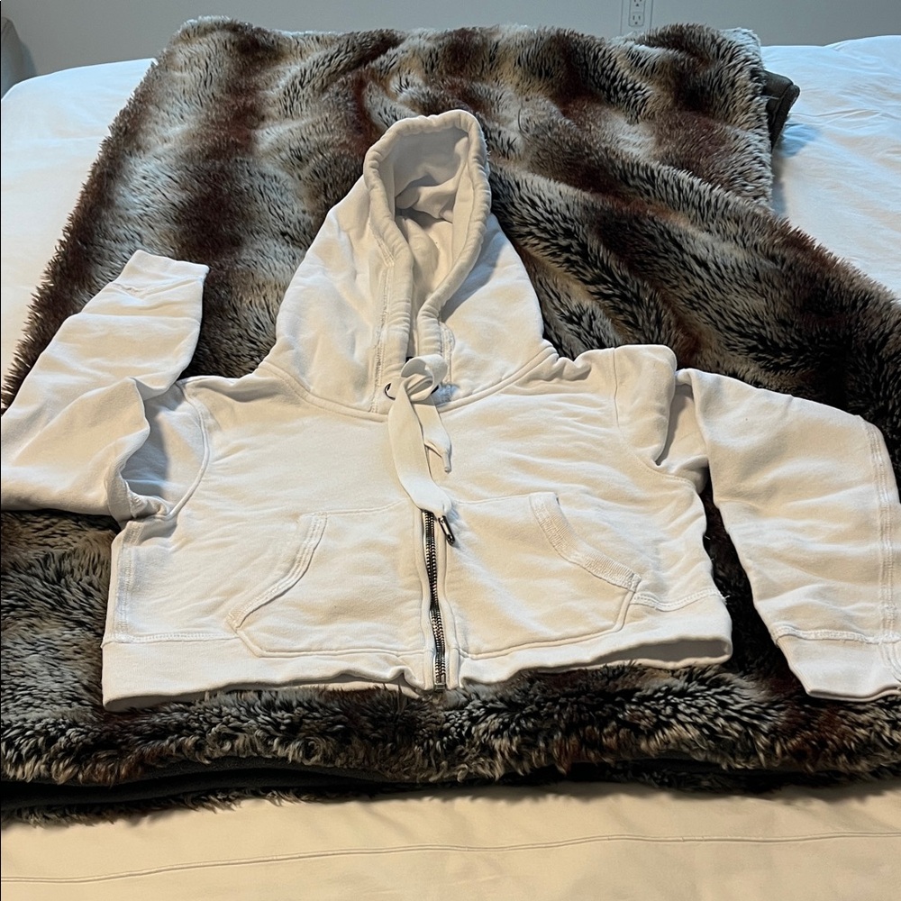 Abercrombie & Fitch White Hoodie